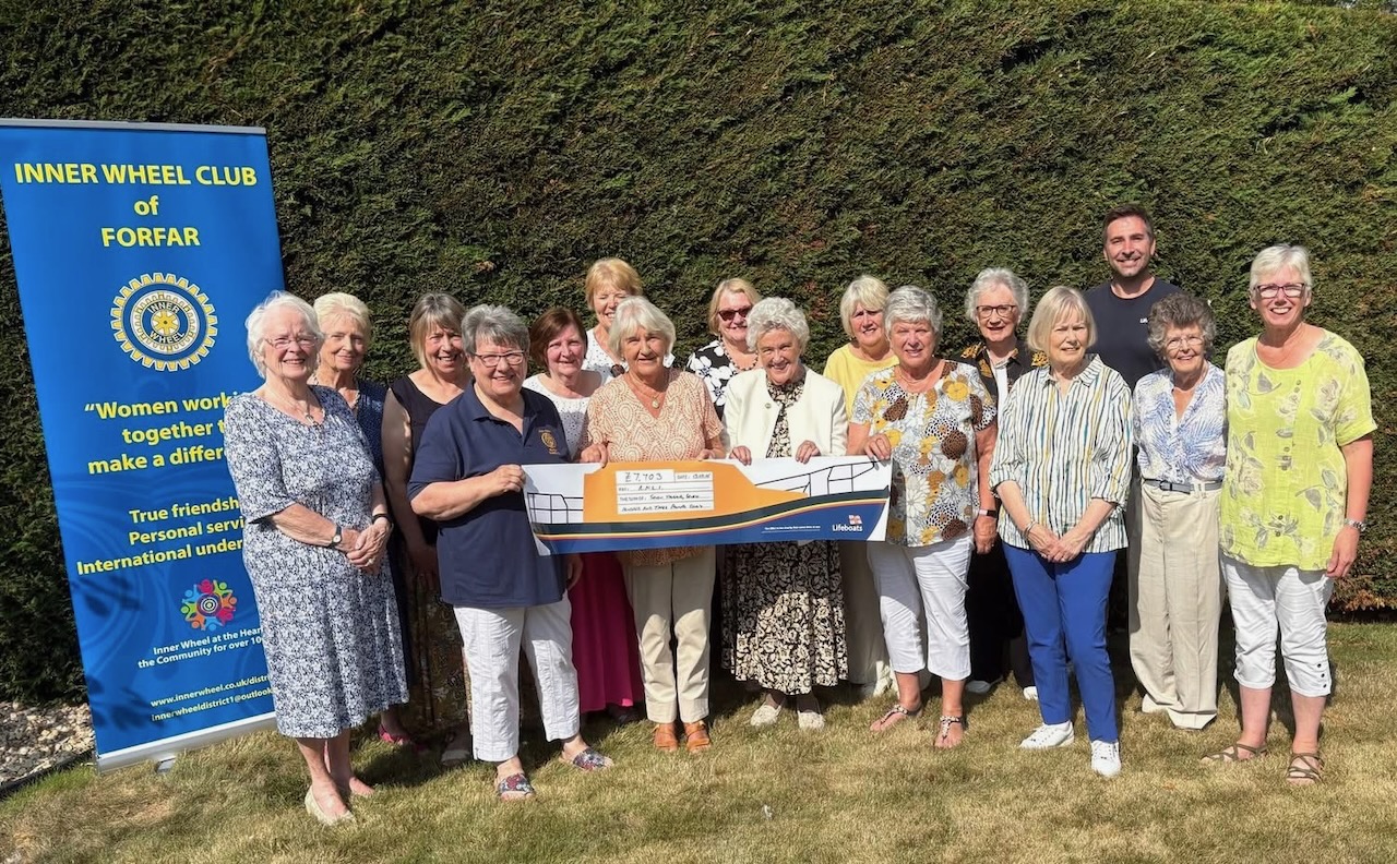 AD1_2025_D1RNLI_DCJeanCharity_Forfar